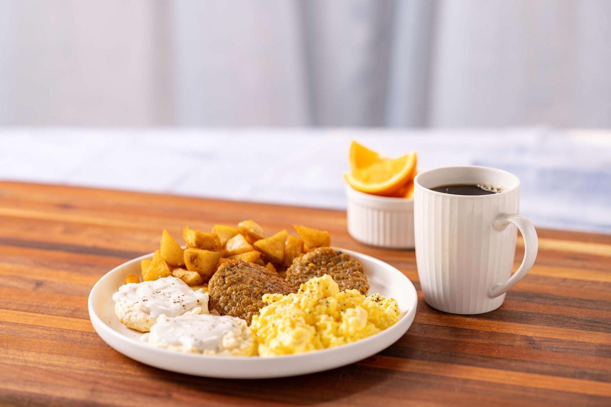 Drury Inn & Suites Kansas City Airport Ngoại thất bức ảnh