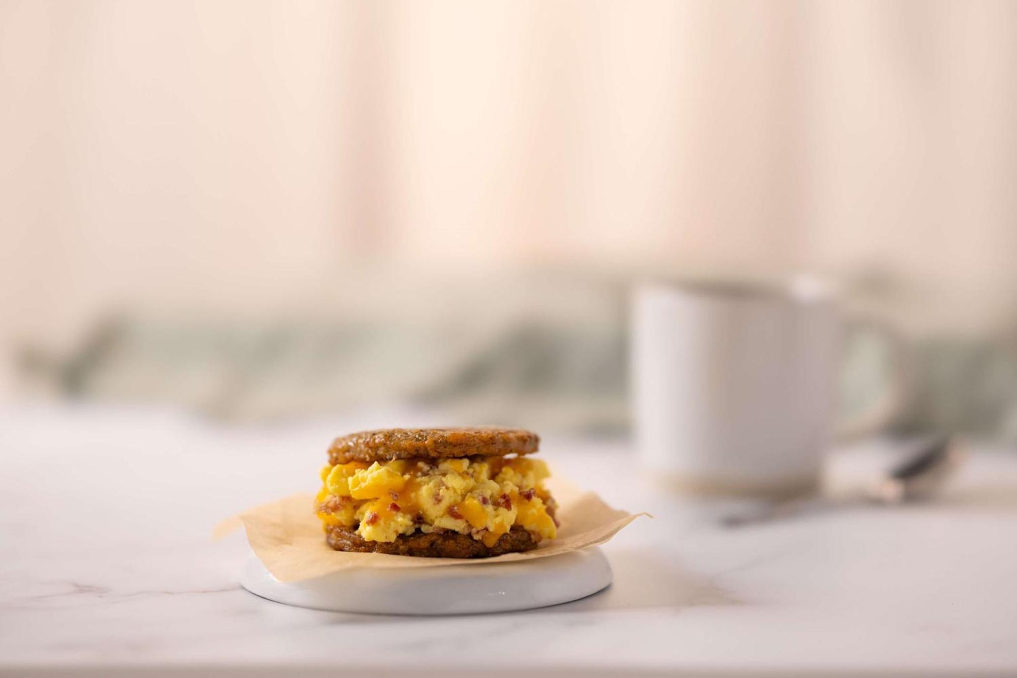 Drury Inn & Suites Kansas City Airport Ngoại thất bức ảnh